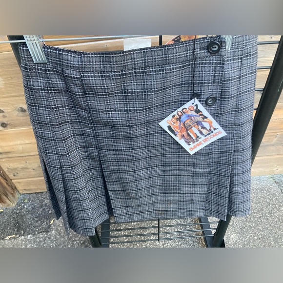 Empire Records Costume - Blue Faux Mohair Top and Vintage Blue Plaid Kilt - Picture 12 of 12